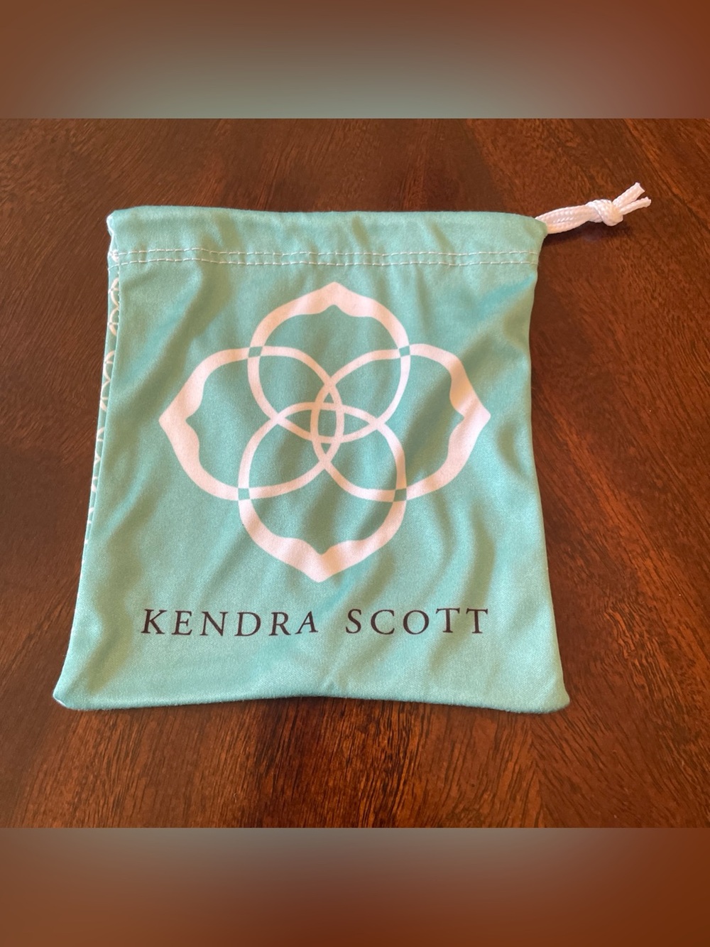 Kendra Scott Small Teal And White Cloth Jewelry Bag